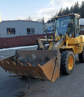 Čelní nakladač Volvo L30g