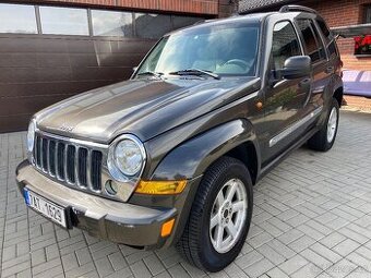 JEEP CHEROKEE / LIBERTY / 2.8CRD / 120KW / 4x4 / AUTOMAT