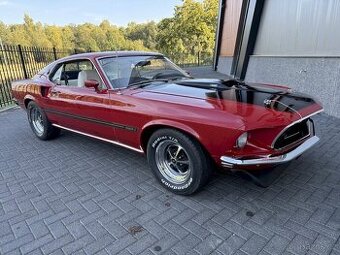 Ford Mustang Mach 1