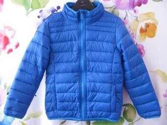 Přechodná prošívaná modrá bunda TCHIBO vel.140