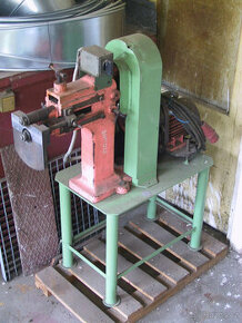 Elektrický signovací stroj - obrubovačka na plech