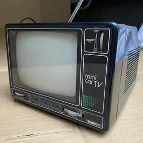 CRT, LCD televize přenosná