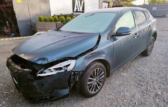 Volvo V40 2,0 D2 88kw - Náhradní díly