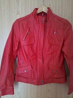 Kožená bunda do pasu dámská