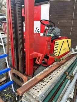 Vysokozdvižný vozík