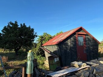 Rouchovany; Dlouhodobý pronájem zahrady v klidné oblasti - 1