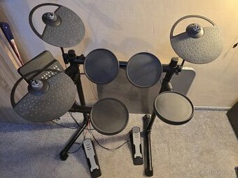 Elektronické bicí Yamaha DTX 400K