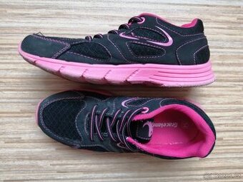 Divčí botasky, vel. 34