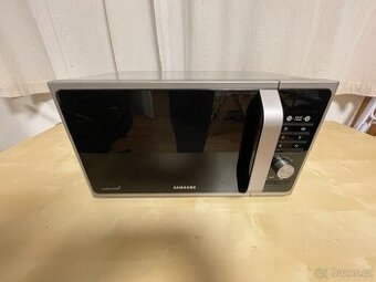 Mikrovlnka SAMSUNG