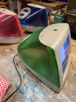 iMac G3 zelený