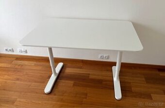 psací stůl IKEA Bekant 120x80 cm