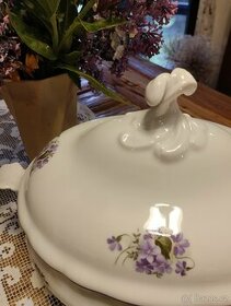 Nová polévková mísa