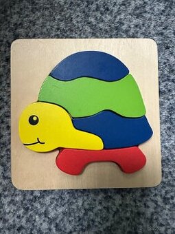 Dřevěné puzzle