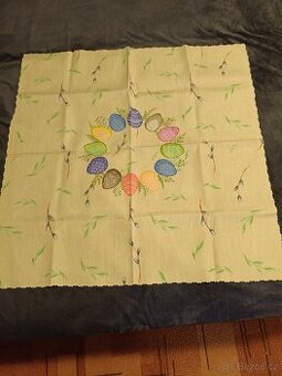 Středový ubrus Nový