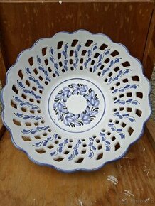 Porcelánové misky.