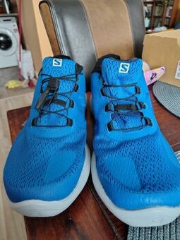 Prodám Salomon Sense Flow 45 1/3 = 10,5