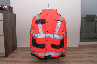 REFLEXNÍ ZIMNÍ BUNDA- NOVÁ, NENOŠENO