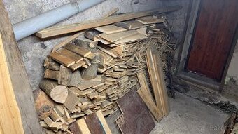 Palivové dřevo suché