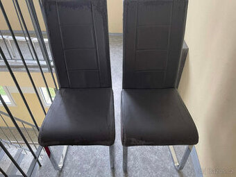 2x židle na renovaci