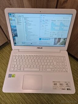 ASUS F556U / i5 / 480GB SSD / GeForce940MX / Win11