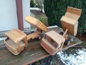 Dřevěná autíčka - 1