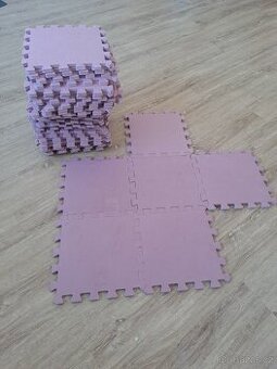 BabyDan Hrací podložka puzzle Dusty Rose 36 ks