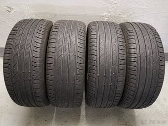 Letní pneu 215/55/R17 Bridgestone Turanza