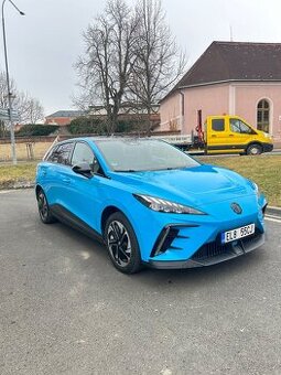MG4 exclusive 64kwh top stav, nejvyssi vybava