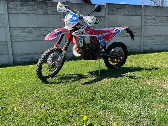 Beta RR 300