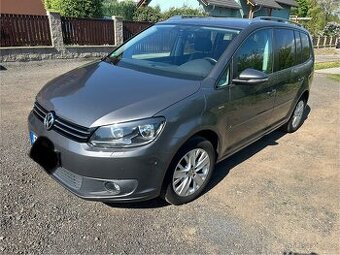 VW Touran LIFE 1.2 TSI, r. 2013, jen 102t km