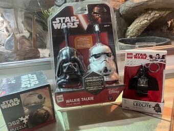 STAR WARS VYSÍLAČKY, PŘÍVĚŠEK+PUZZLE ZDARMA