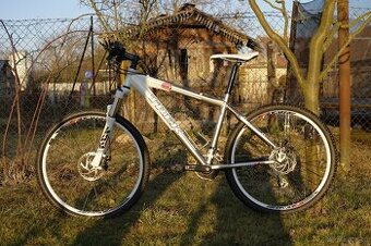 prodám horské kolo Trek 6700 - 1