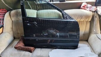 BMW e46 přední pravé dveře