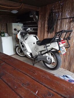 Honda CBR 1000f sc21 Hurricane