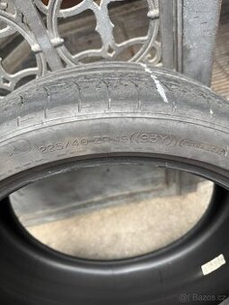 Run flat Michelin Pilot Sport 225/40/R19