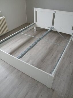 Postel včetně roštů - Kroměříž - 1