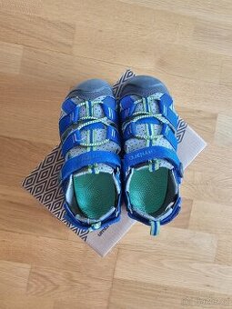 Chodecké sandály Umbro MEDEA, vel. 29