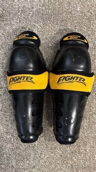 Dětské holeně Opus Fighter 9" ( 23,5cm)
