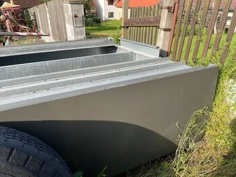 Prodám téměř nový paletový koš na návěs