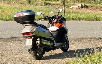 Honda Silverwing 600