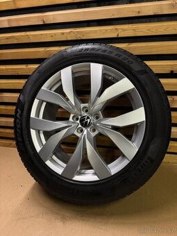 Alu kola Volkswagen Touareg III “montero”5x112 R20❄️