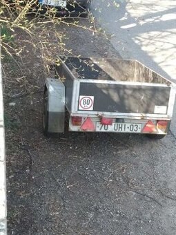 Přívěsný vozík