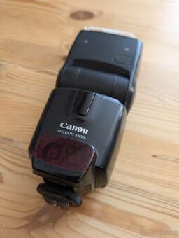 Poškozený/nefunkční blesk Canon Speedlite 430 EX