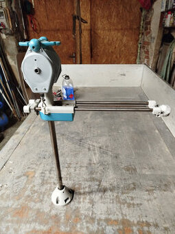 Montážní stojan od německé firmy DSM-POSI