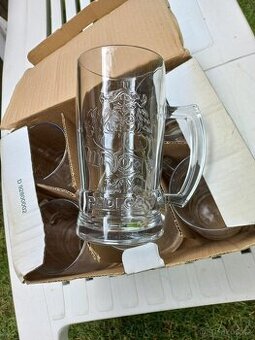 Nové krásné pivní půlitry Radegast