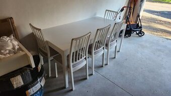 Rozkládací jídelní stůl + 5 židlí EKEDALEN – bílá, IKEA