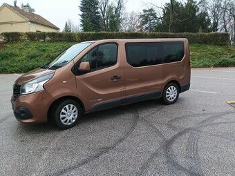 Renault Trafic 1,6 dCi  8míst