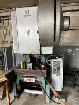 Výstředníkový lis SMERAL LEN