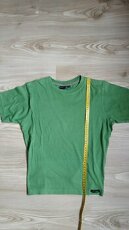 Dětské tričko na 10-11 let