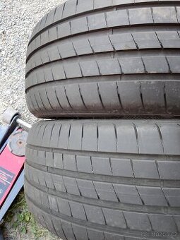 225/40/19 93y Bridgestone - letní pneu 4ks